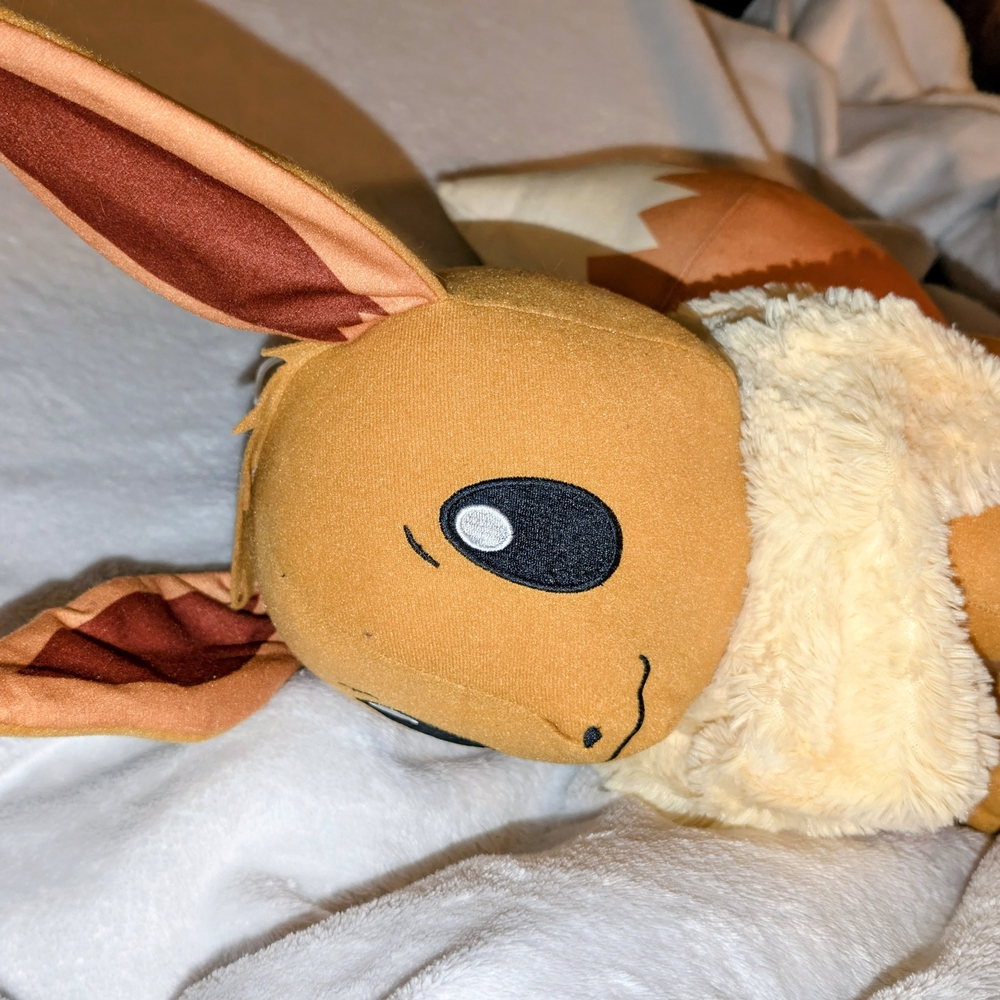 The Toy Factory Pokemon Eevee Plush Stuffed Animal Plush Toy - Picture 6 of 10